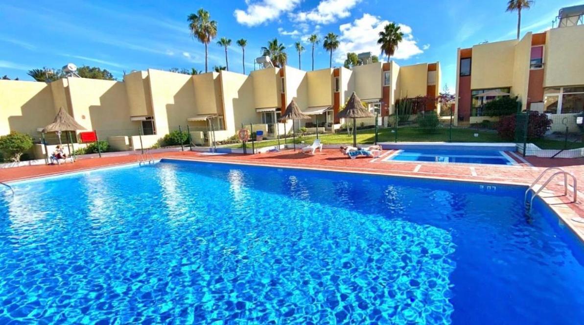 El Cortijo Bungallows بلايا ذي لاس أميريكاس المظهر الخارجي الصورة